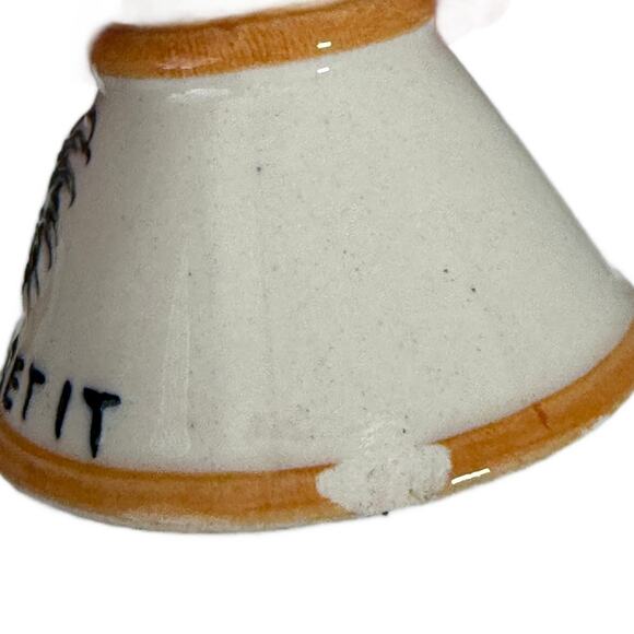 Lot 5 Vintage Ceramic Salt Pepper Shakers Irons Hand Bells Tea Pots Pitcher Bowl - Picture 11 of 11